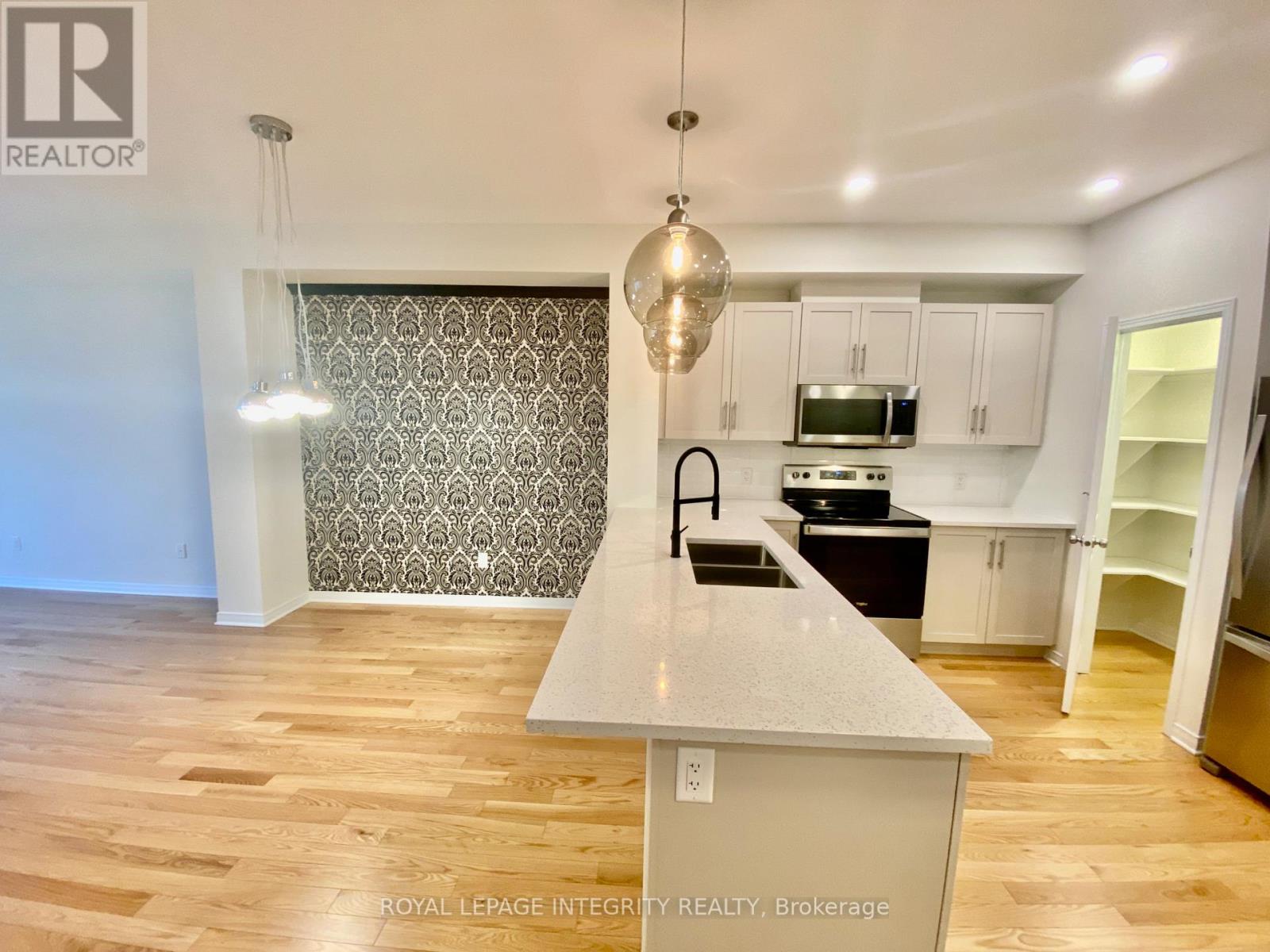 513 Cope Drive, Ottawa, Ontario K2S 1B6 - Photo 8 - X13436070