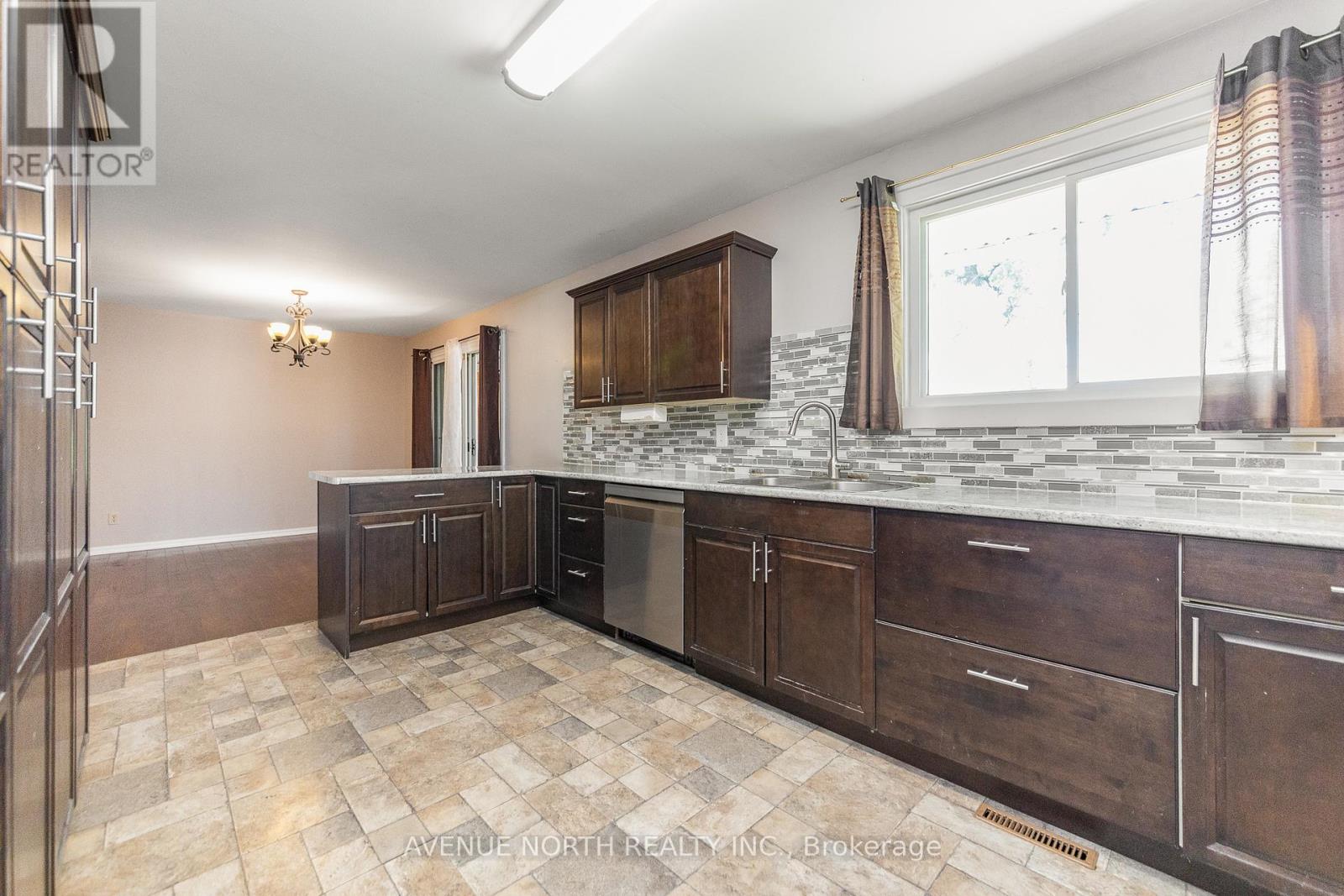 3005 Mccarthy Road, Ottawa, Ontario  K1V 8K7 - Photo 15 - X13436158