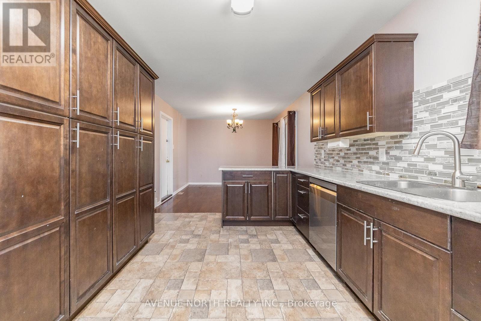 3005 Mccarthy Road, Ottawa, Ontario  K1V 8K7 - Photo 16 - X13436158