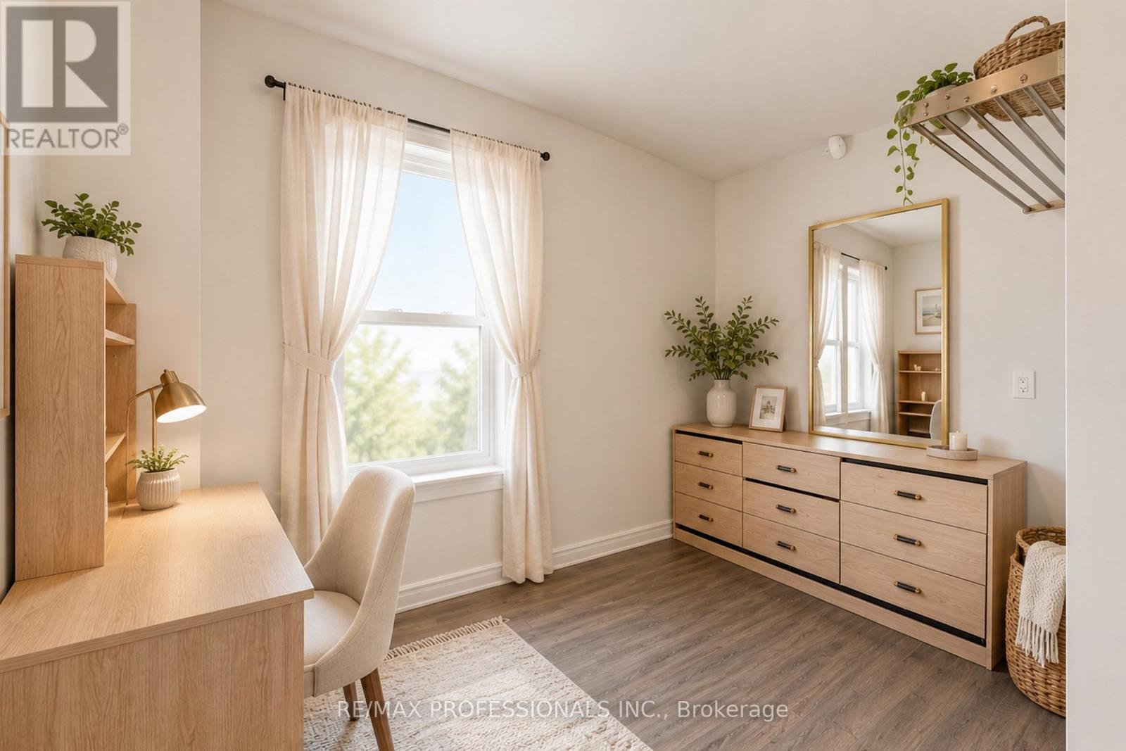 2 Muir Avenue, Toronto, Ontario  M6H 1E8 - Photo 22 - C13432470