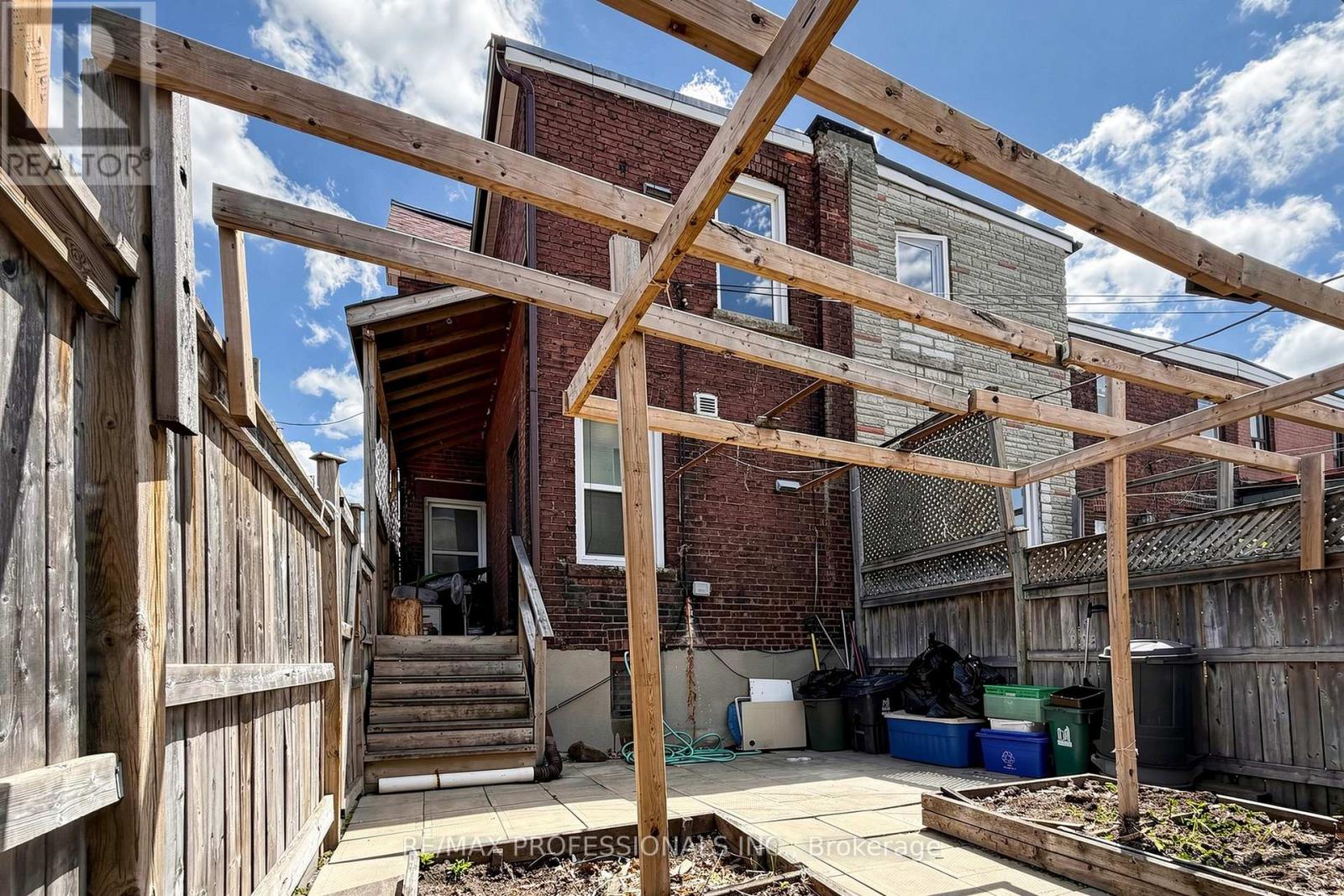 2 Muir Avenue, Toronto, Ontario  M6H 1E8 - Photo 43 - C13432470