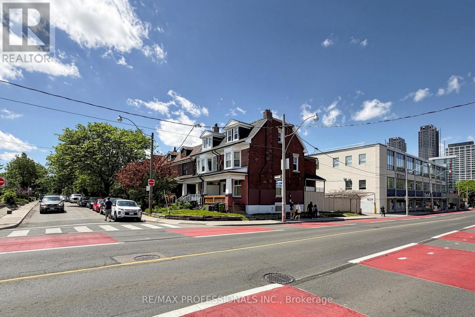 2 Muir Avenue, Toronto, Ontario  M6H 1E8 - Photo 47 - C13432470