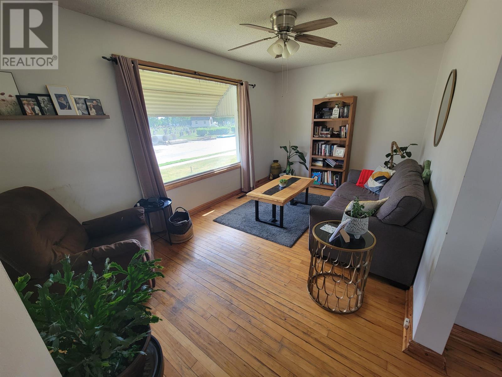 240 Third St W, Fort Frances, Ontario  P9A 3A5 - Photo 3 - TB2601480
