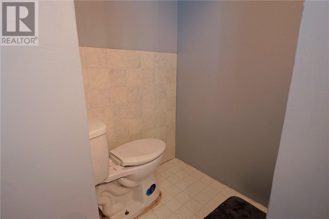 1879 Bancroft Drive, Greater Sudbury, Ontario  P3B 1S7 - Photo 28 - 2127873