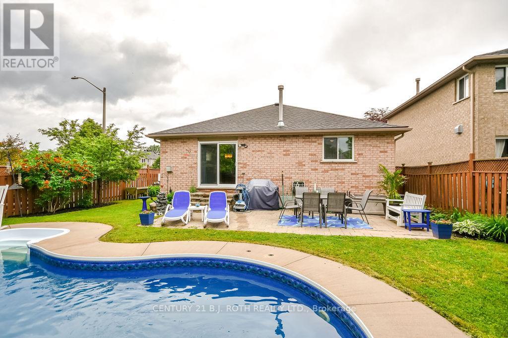 30 Mcavoy Drive, Barrie, Ontario  L4N 0P8 - Photo 42 - S13430962