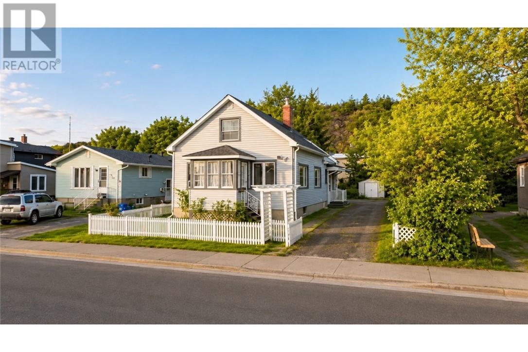 310 Leslie Street, Sudbury, Ontario  P3B 2T5 - Photo 1 - 2128454
