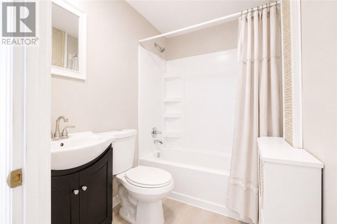 310 Leslie Street, Sudbury, Ontario  P3B 2T5 - Photo 13 - 2128454