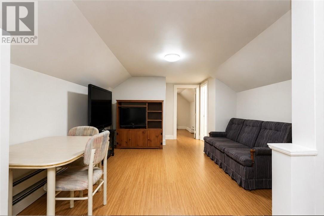 310 Leslie Street, Sudbury, Ontario  P3B 2T5 - Photo 18 - 2128454