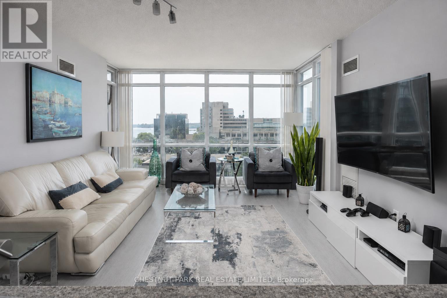 710 - 15 FORT YORK BOULEVARD, Toronto, Ontario