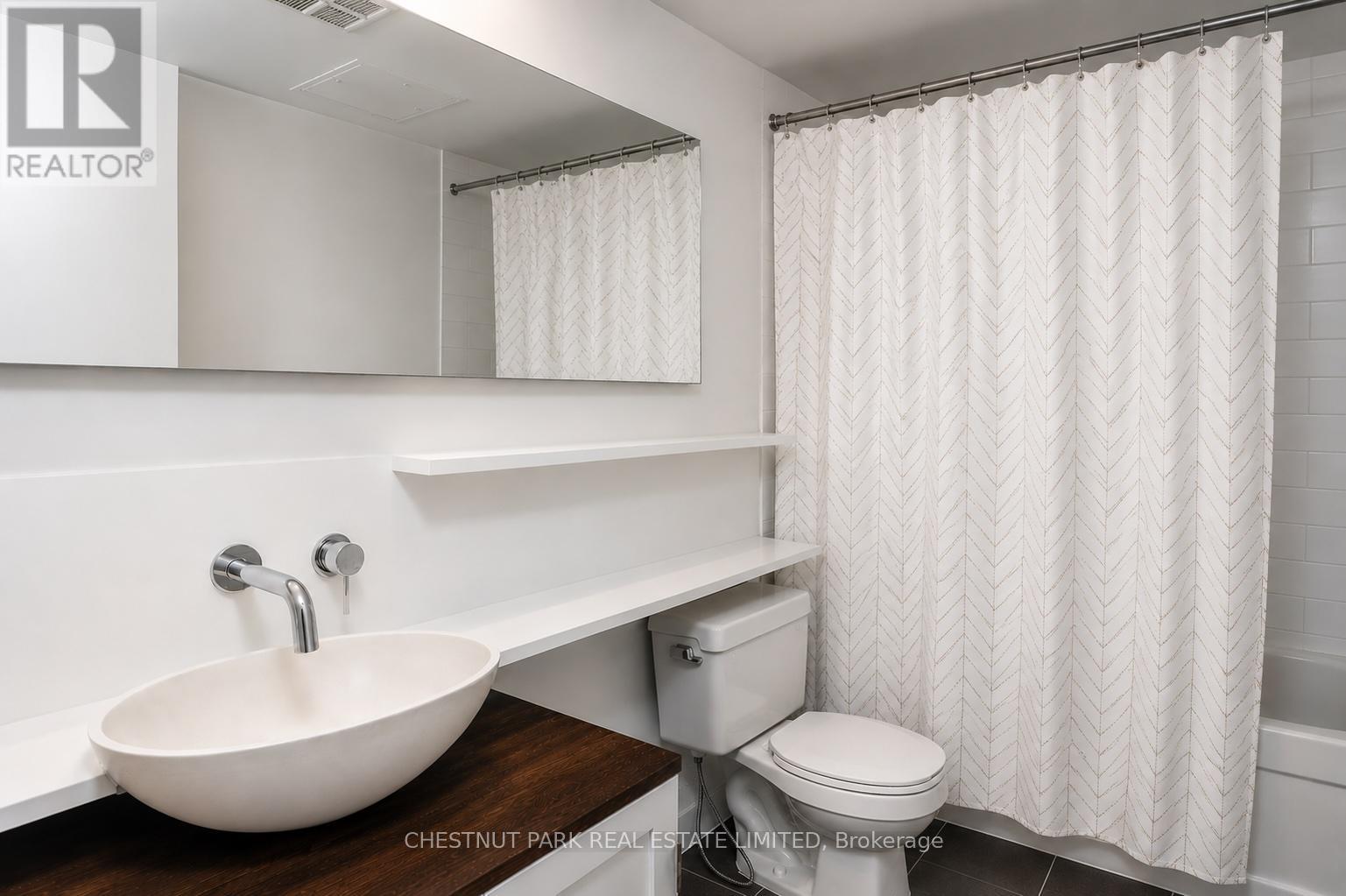 710 - 15 Fort York Boulevard, Toronto, Ontario M5V 3Y4 - Photo 11 - C13436162
