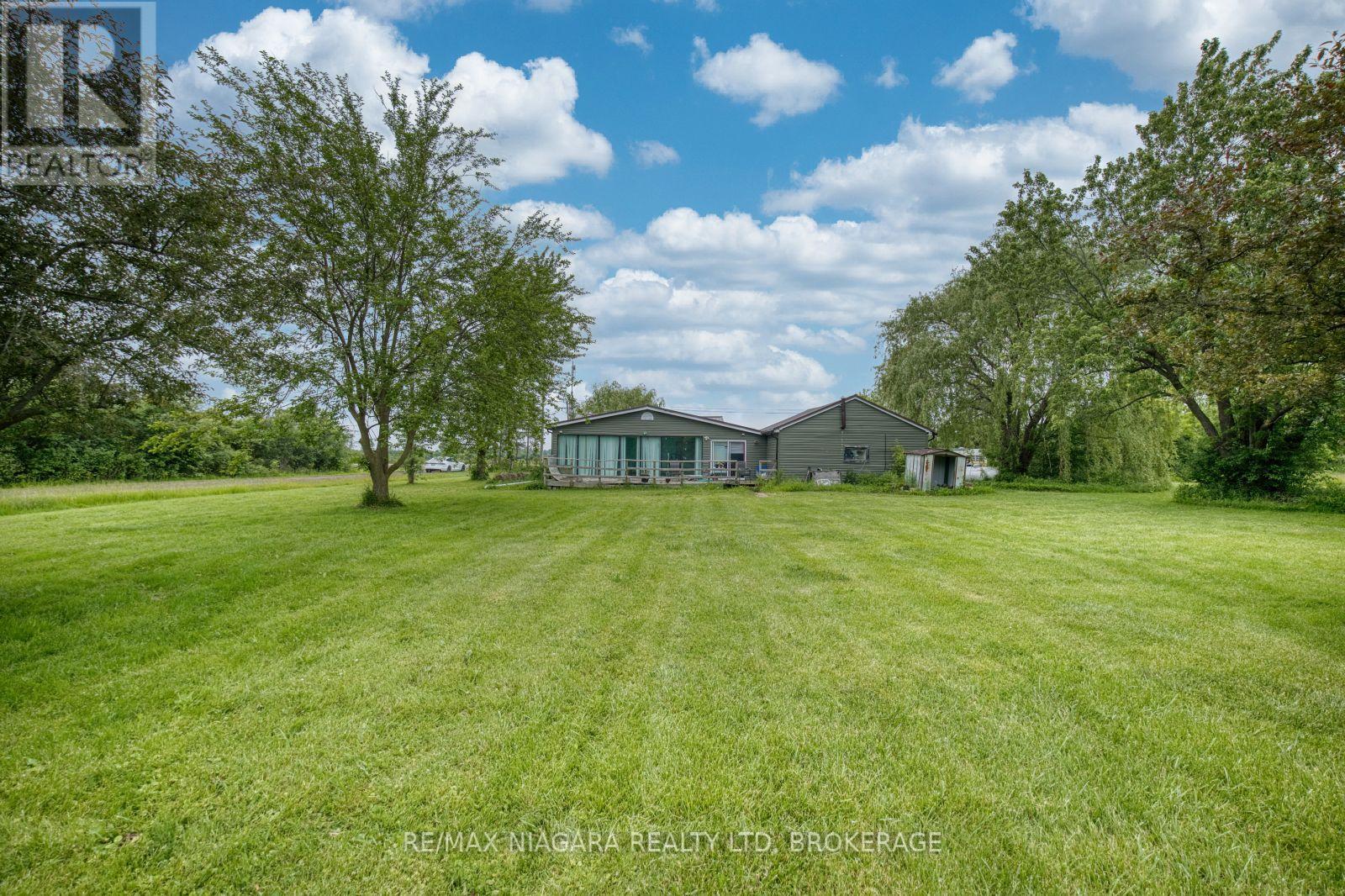 1674 Ridgemount Road, Fort Erie, Ontario  L0S 1N0 - Photo 11 - X13425404