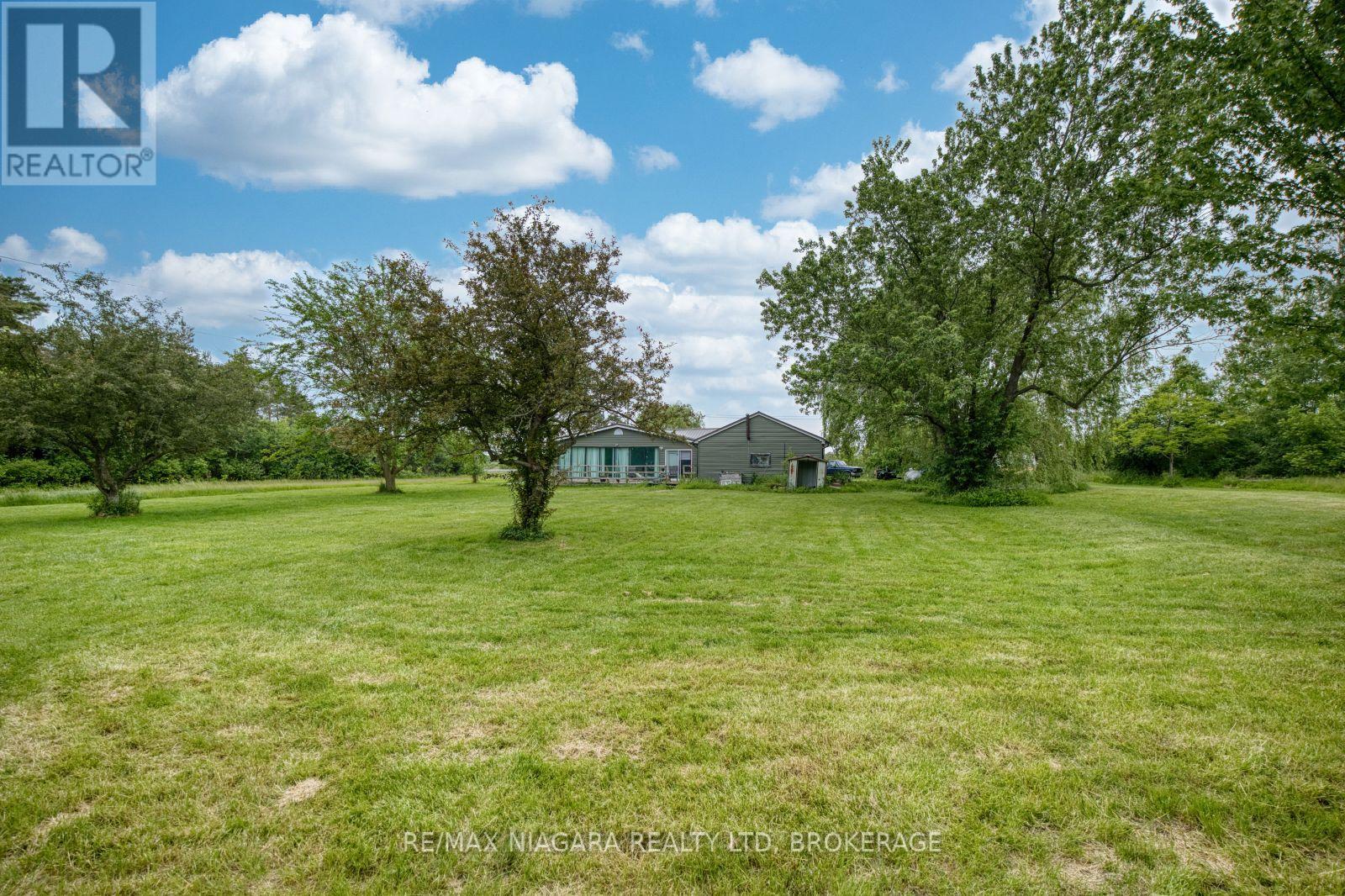 1674 Ridgemount Road, Fort Erie, Ontario  L0S 1N0 - Photo 13 - X13425404