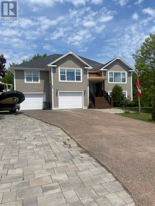 3 Somerset Place, Stratford, Prince Edward Island