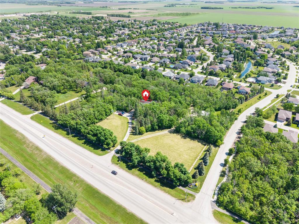 377 Main Street Oakbank Manitoba Canada R5N0N9 5