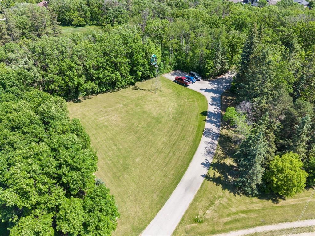 377 Main Street Oakbank Manitoba Canada R5N0N9 2