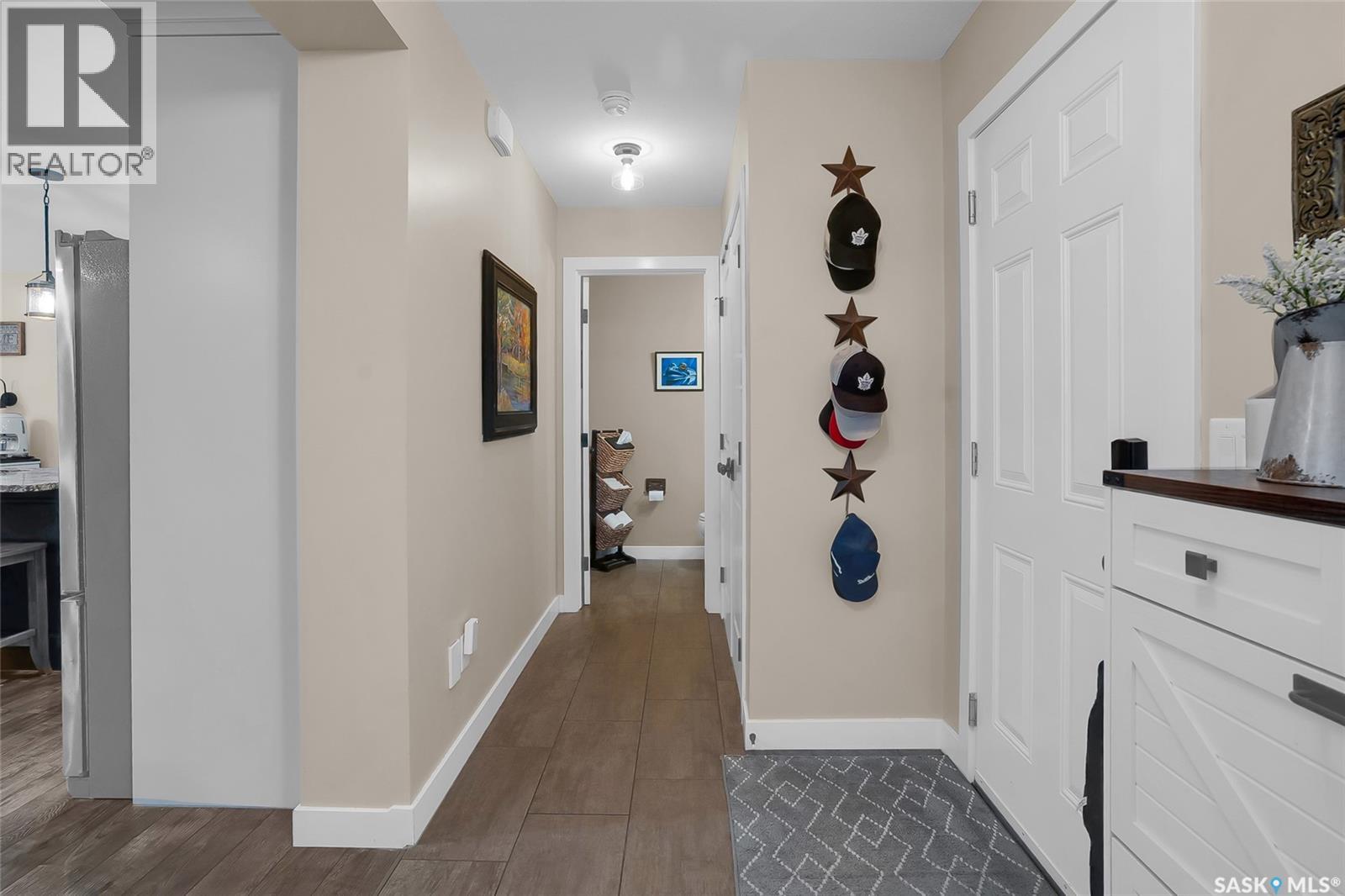 1057 Kolynchuk Crescent, Saskatoon, Saskatchewan  S7T 0X4 - Photo 9 - SK038643