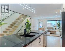 16 HABIBI LANE, Toronto, Ontario