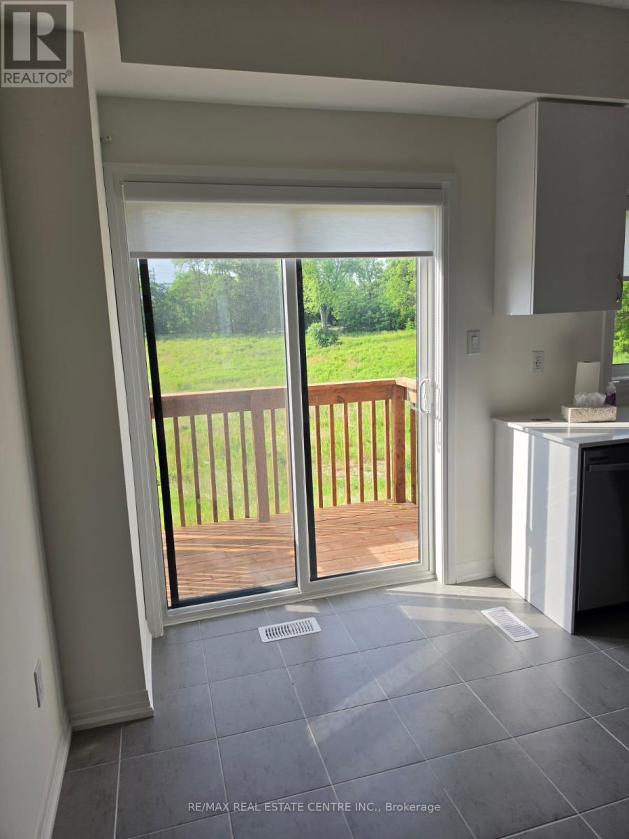 19 - 313 Conklin Rd Road, Brantford, Ontario  N3T 0Y8 - Photo 6 - X12994028