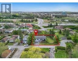 136 JAMES CUMMINGS AVENUE, Ottawa, Ontario