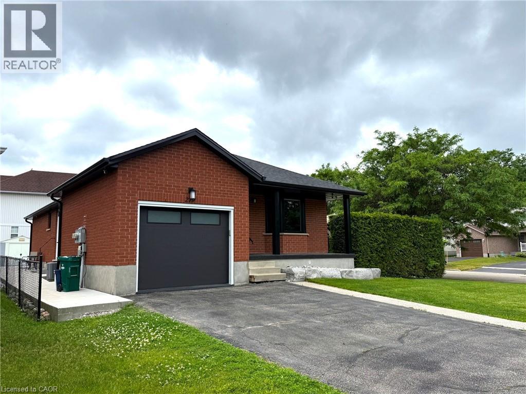 279 Pastern Trail Unit# Lower Unit, Waterloo, Ontario  N2K 3W7 - Photo 2 - 40839265