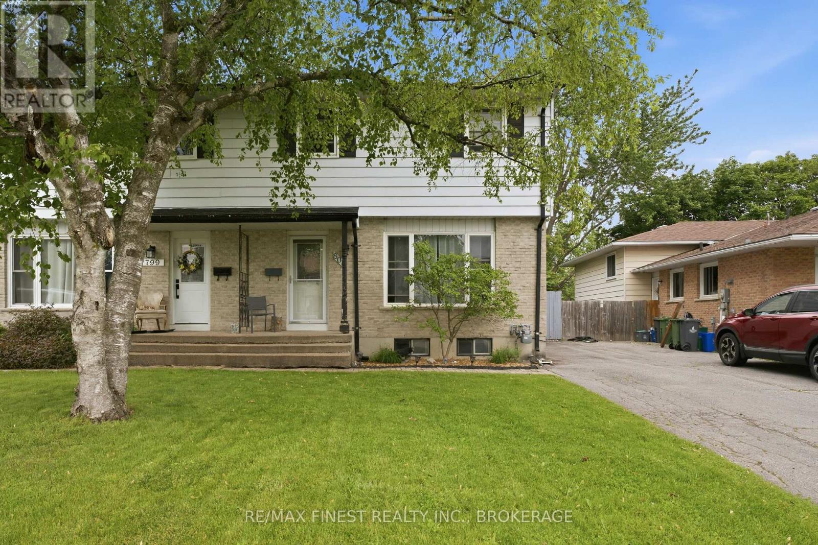 801 GROUSE CRESCENT, Kingston, Ontario