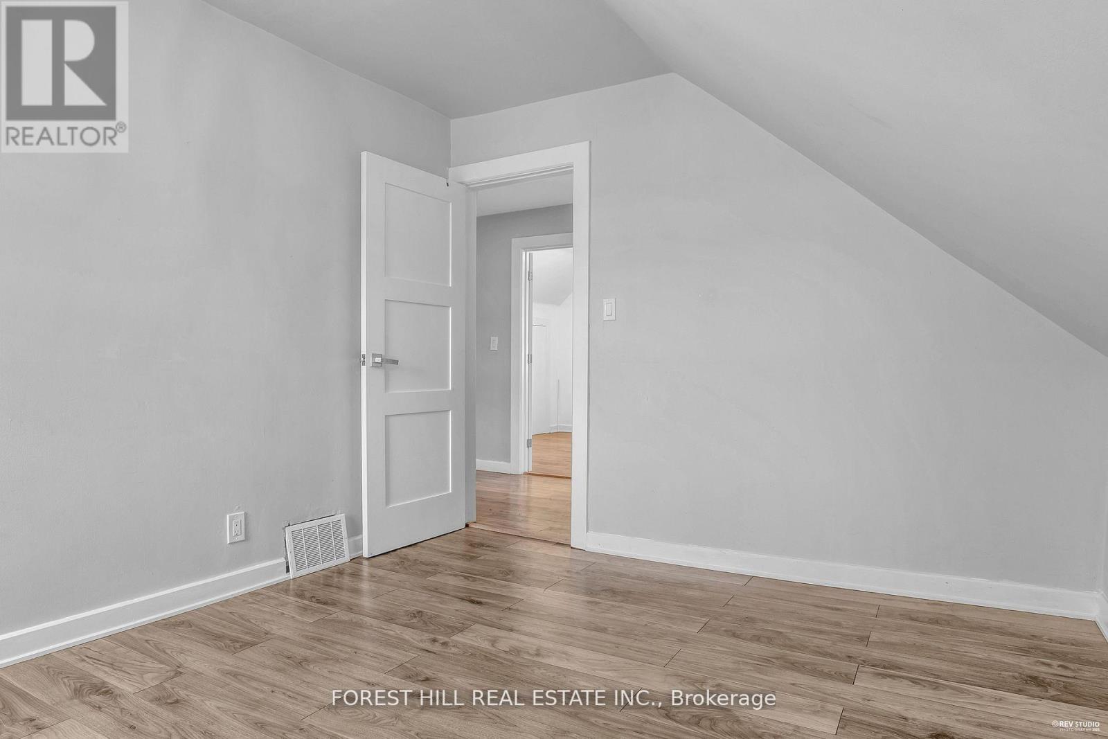 22 Harvey Street, Hamilton, Ontario  L8L 2L8 - Photo 38 - X12730466