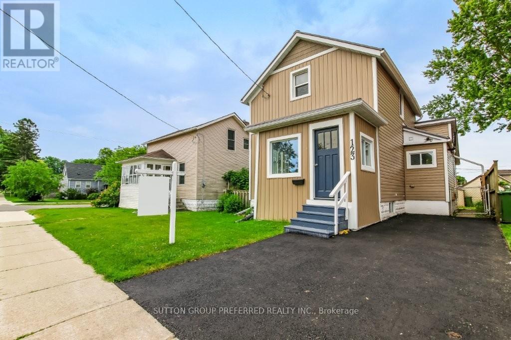123 Erie Street, St. Thomas, Ontario  N5R 2N1 - Photo 1 - X13436340