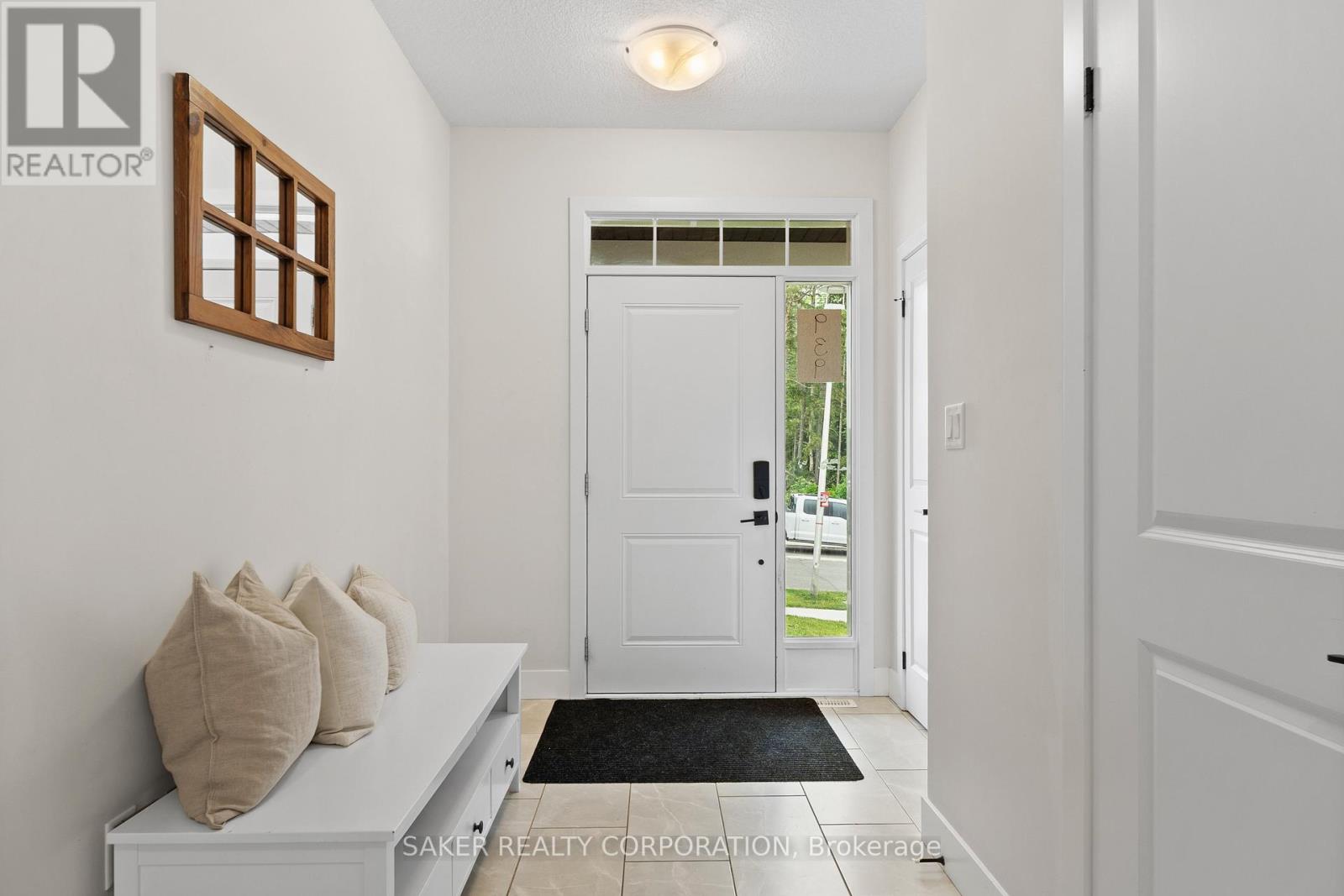 939 Deveron Crescent, London South, Ontario  N5X 3X4 - Photo 4 - X13436584