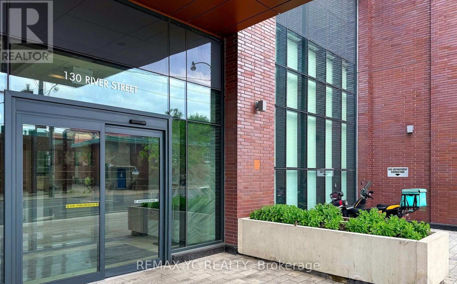 1901 - 130 River Street, Toronto, Ontario  M5A 0R8 - Photo 2 - C13415386