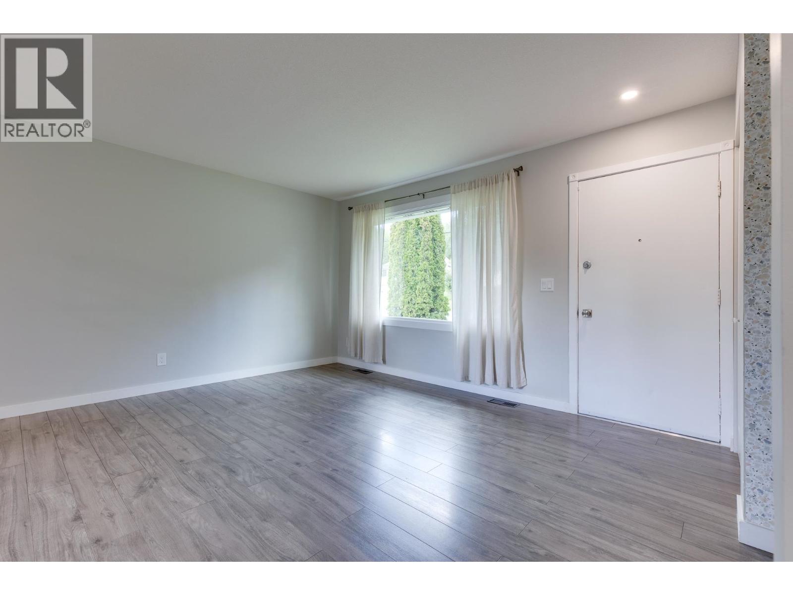 3667 Winslow Drive, Prince George, British Columbia  V2K 1W3 - Photo 7 - R3135337