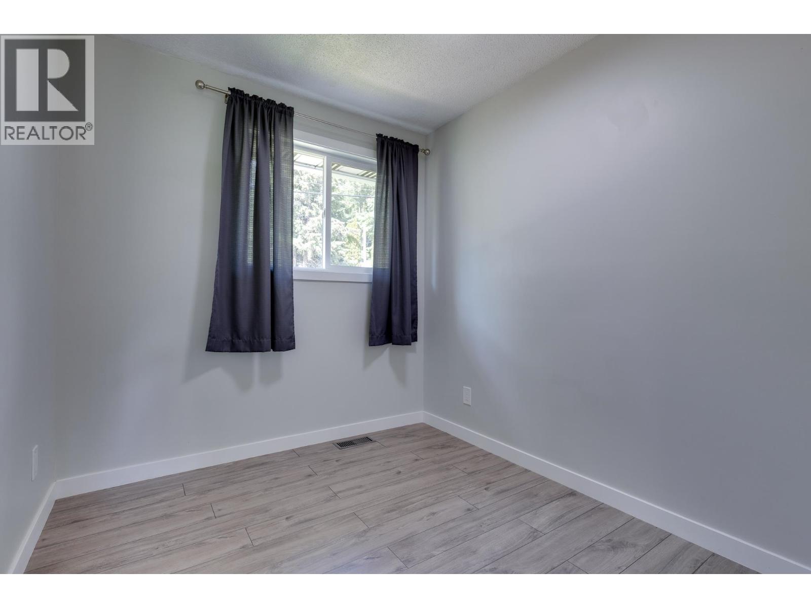 3667 Winslow Drive, Prince George, British Columbia  V2K 1W3 - Photo 8 - R3135337