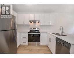 81 WOODMAN Drive N, Hamilton, Ontario