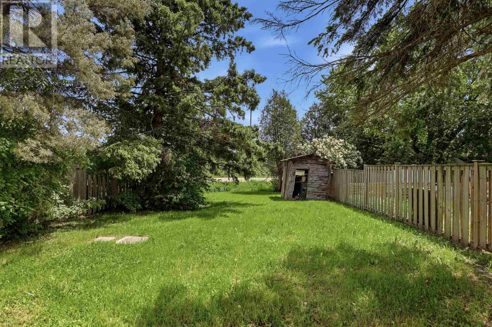 19 Williams St, Sault Ste. Marie, Ontario  P6A 5V3 - Photo 3 - SM261425