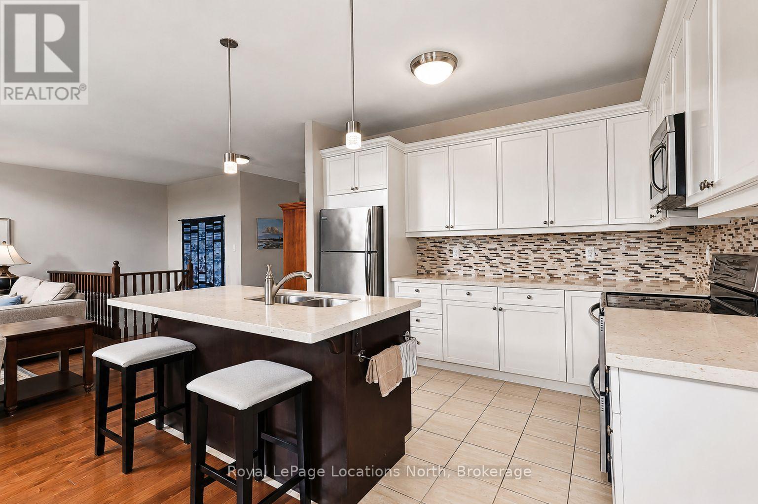 37 Kells Crescent, Collingwood, Ontario  L9Y 0A9 - Photo 15 - S13436436
