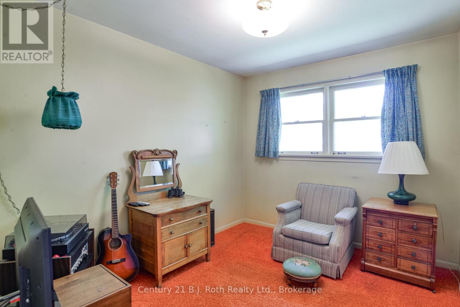 233 Lawrence Avenue, Orillia, Ontario  L3V 5M3 - Photo 11 - S13436462