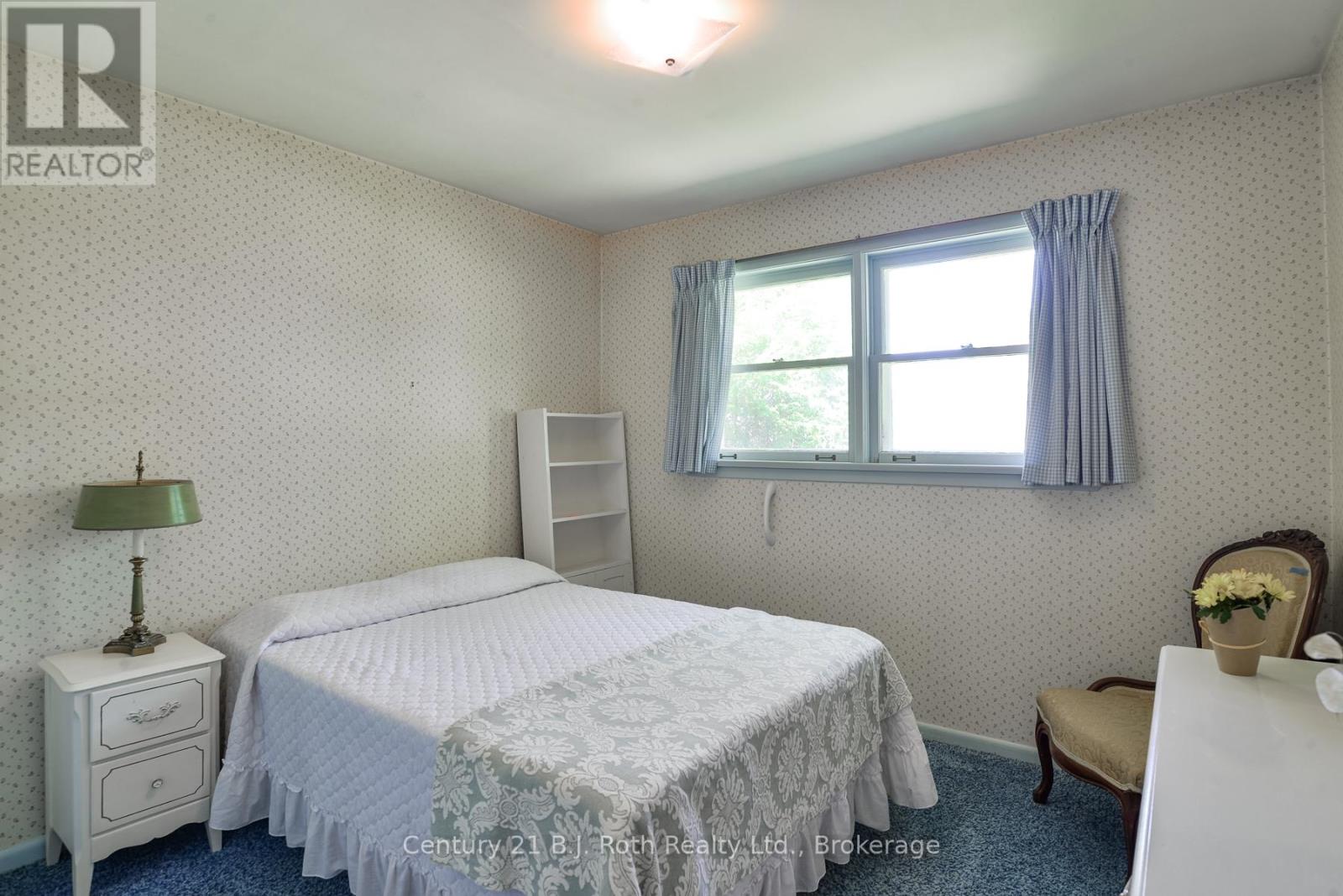 233 Lawrence Avenue, Orillia, Ontario  L3V 5M3 - Photo 13 - S13436462