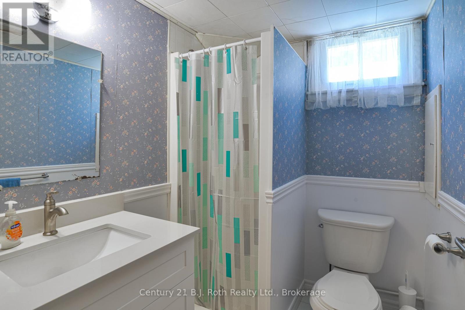 233 Lawrence Avenue, Orillia, Ontario  L3V 5M3 - Photo 22 - S13436462