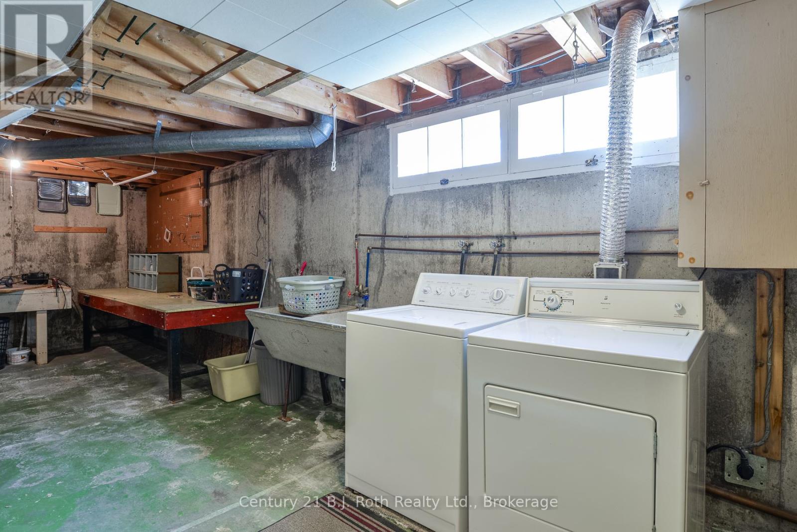 233 Lawrence Avenue, Orillia, Ontario  L3V 5M3 - Photo 23 - S13436462