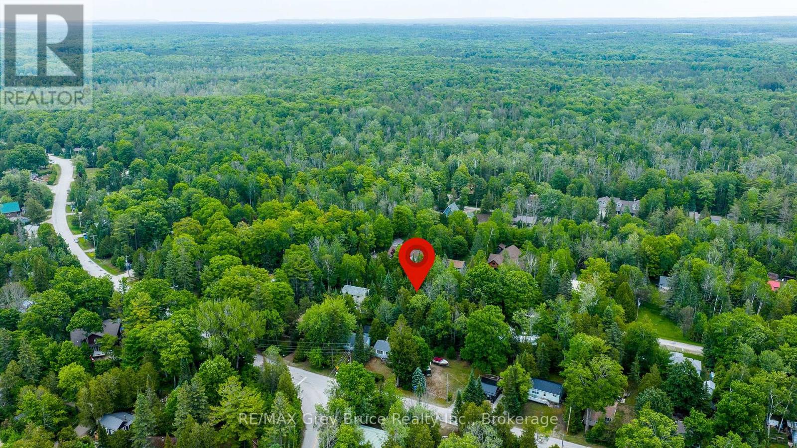 12 & 14 Toronto Avenue, South Bruce Peninsula, Ontario  N0H 2G0 - Photo 5 - X13436286