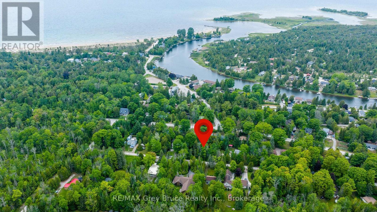 12 & 14 Toronto Avenue, South Bruce Peninsula, Ontario  N0H 2G0 - Photo 6 - X13436286
