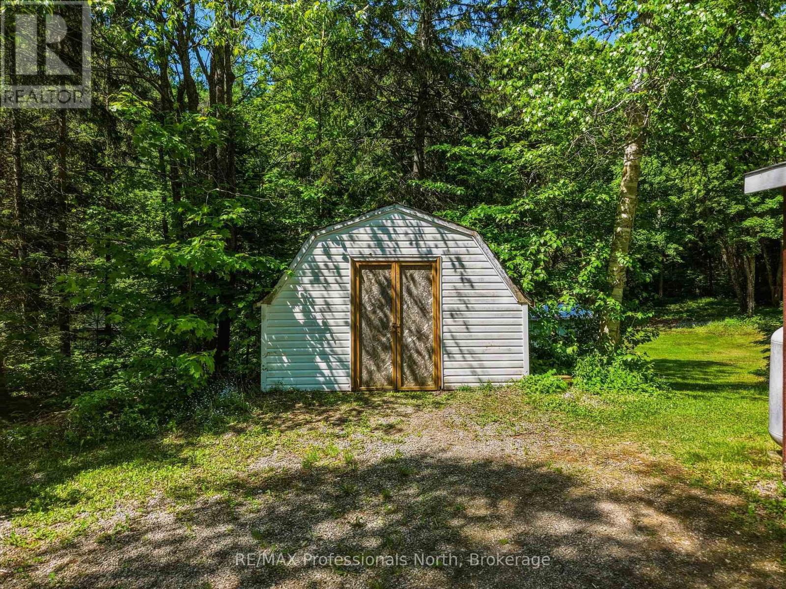 950 592 Highway, Perry, Ontario  P0A 1J0 - Photo 23 - X13436456