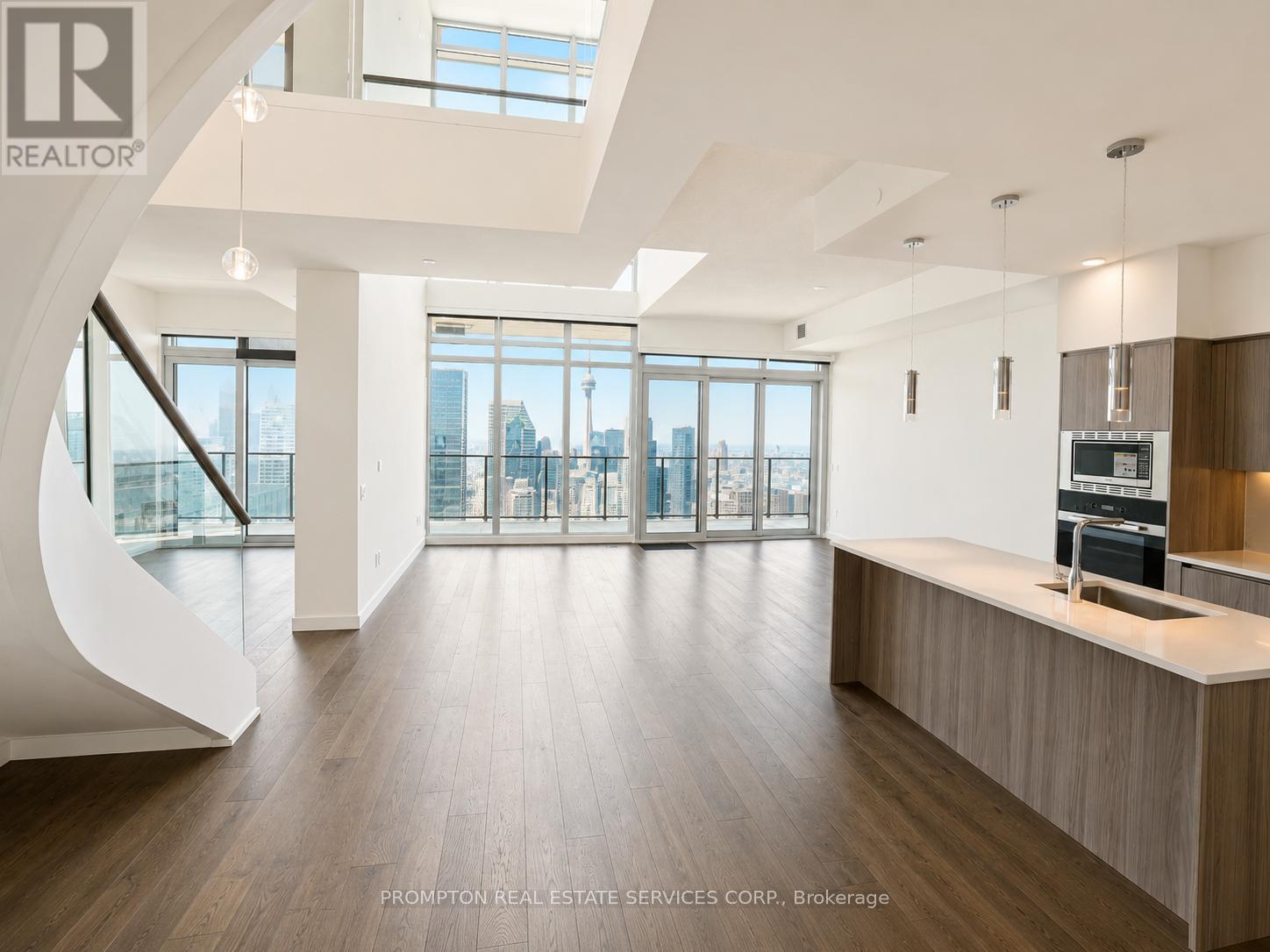 Ph8105 - 3 Concord Cityplace Way, Toronto, Ontario  M5V 0X4 - Photo 11 - C13425440