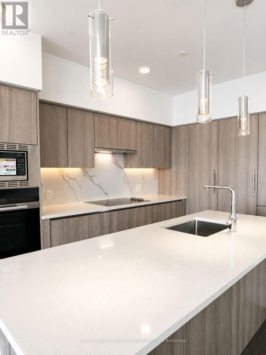 Ph8105 - 3 Concord Cityplace Way, Toronto, Ontario  M5V 0X4 - Photo 16 - C13425440