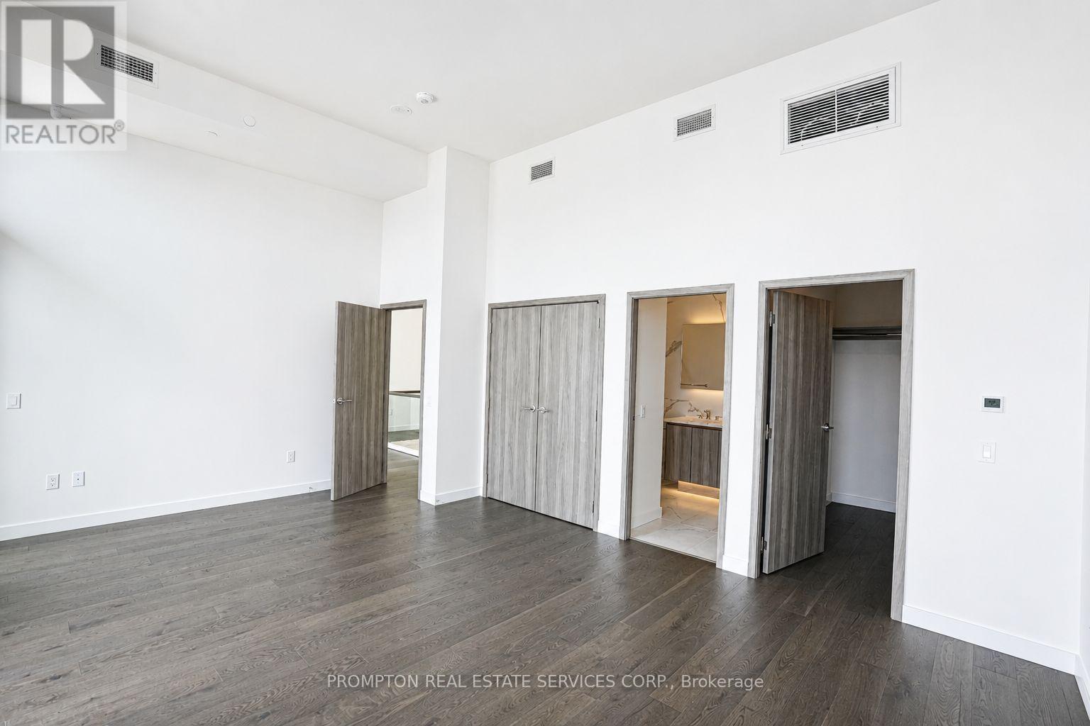 Ph8105 - 3 Concord Cityplace Way, Toronto, Ontario  M5V 0X4 - Photo 36 - C13425440