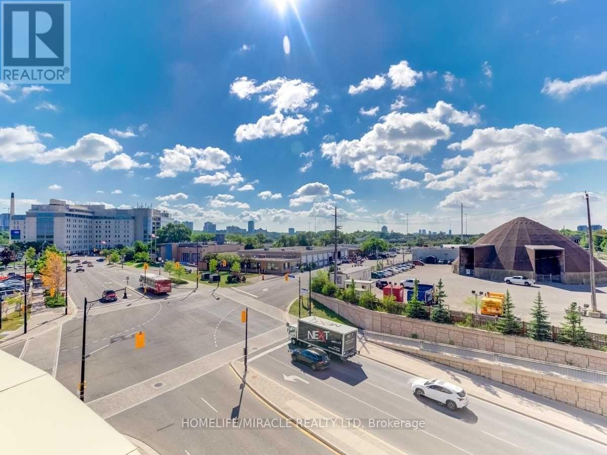 319 - 2756 Old Leslie Street, Toronto, Ontario  M2K 0E2 - Photo 12 - C13433598