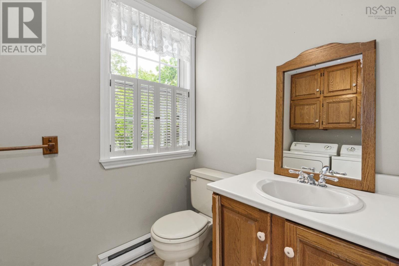 3 Louise Court, Dartmouth, Nova Scotia  B3A 2M4 - Photo 17 - 202614229
