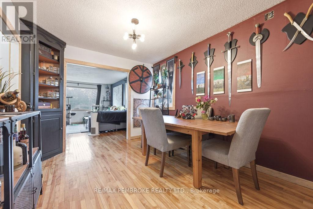 14 Summit Street, Deep River, Ontario  K0J 1P0 - Photo 26 - X13436428