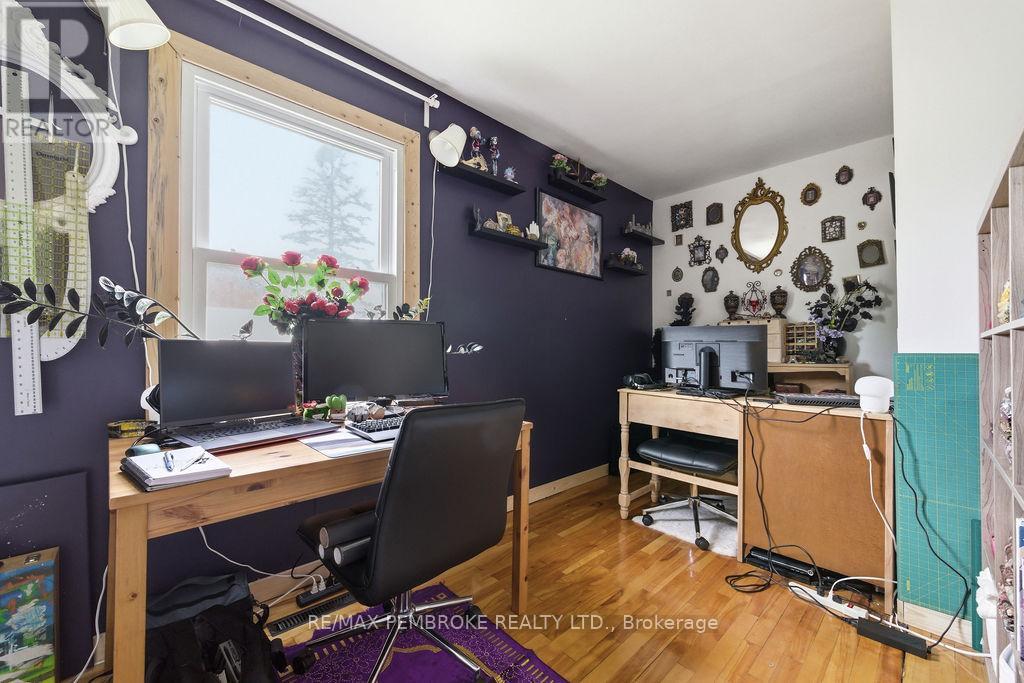 14 Summit Street, Deep River, Ontario  K0J 1P0 - Photo 32 - X13436428
