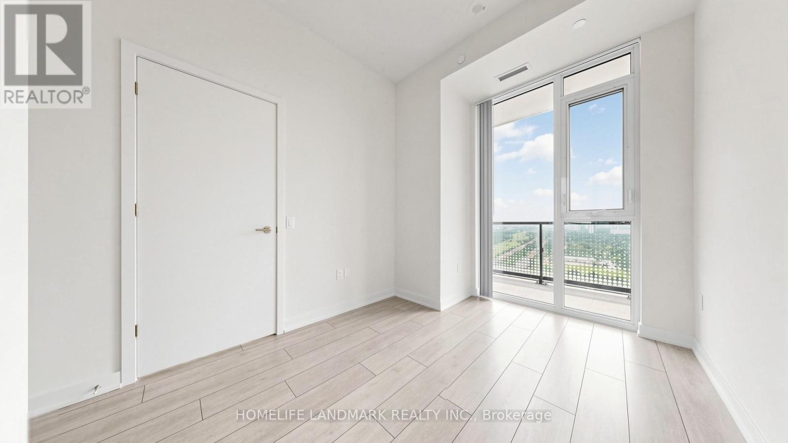 Lph25 - 5858 Yonge Street, Toronto, Ontario  M2M 0C6 - Photo 11 - C13436256