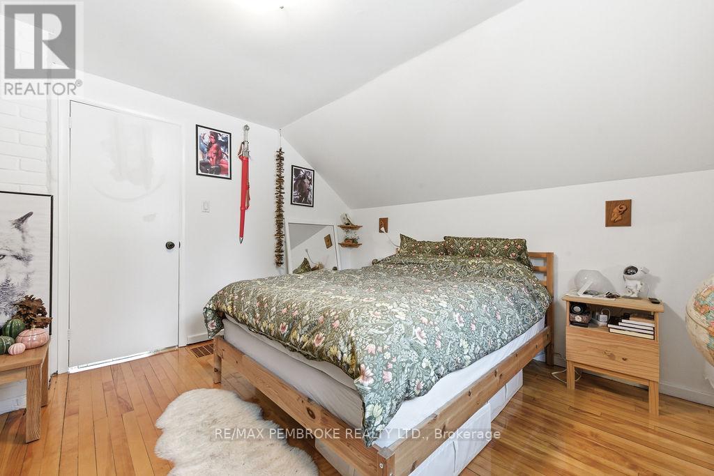14 Summit Street, Deep River, Ontario  K0J 1P0 - Photo 41 - X13436428